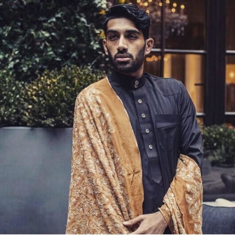 Meet your Posher, Zubair